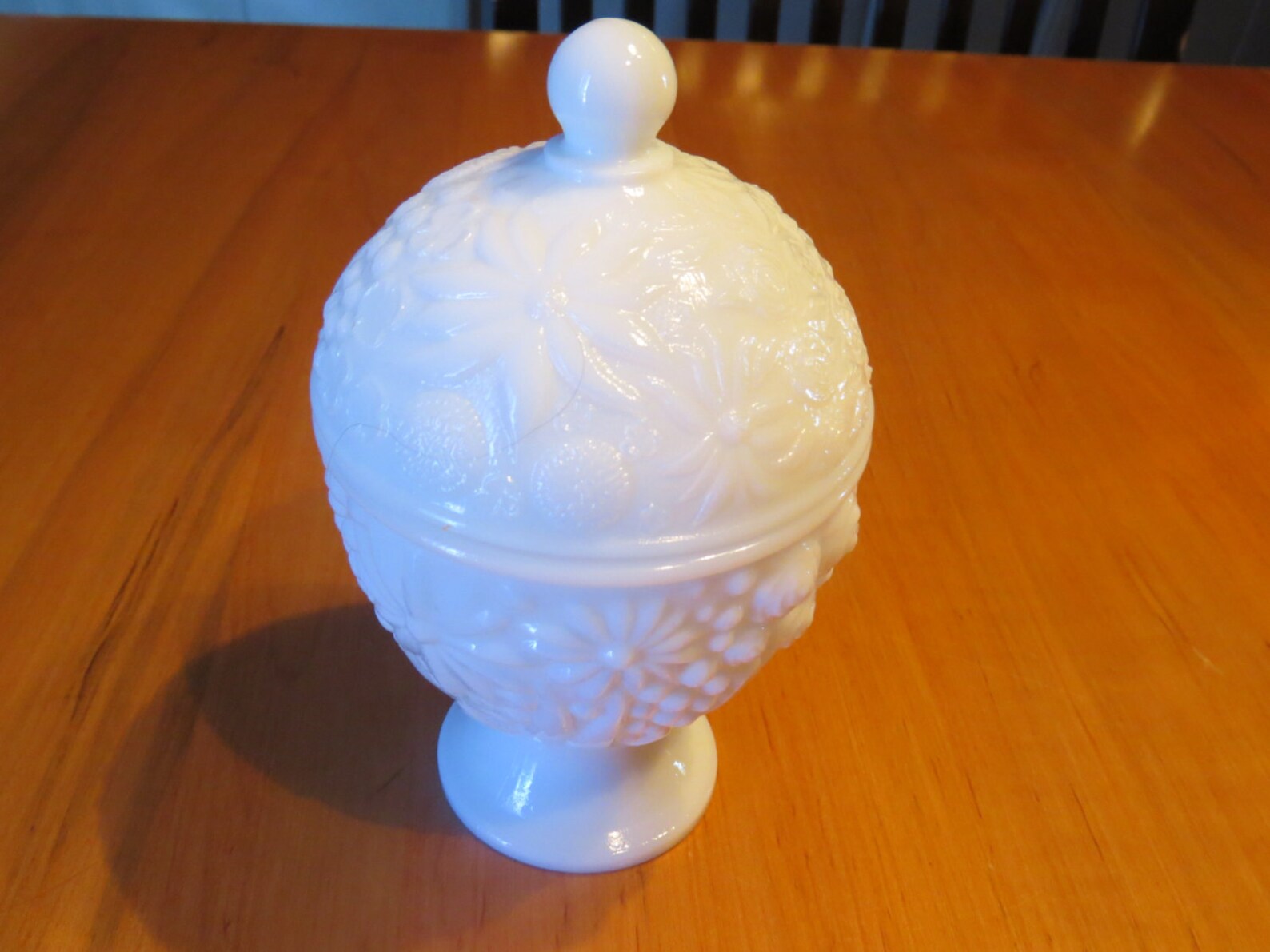 Avon, Avon Egg Compote, White Milk Glass Egg, Candy Dish, Milk Glass