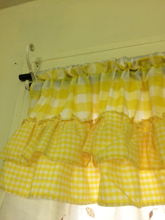 Yellow Gingham Valance With Ruffles Gingham Vintage Curtains Etsy