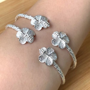 West Indian Sterling Silver Bangle Bracelet for Women, Hibiscus Flower, West Indie Jewelry, Caribbean Jewelry, Birthday Gift for Mom, Cuff