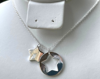Sterling Silver Star Necklace, Star Pendant Necklace, Cut Out Star, Christmas Gift, Minimalist Necklace, Celestial Necklace, Birthday Gift