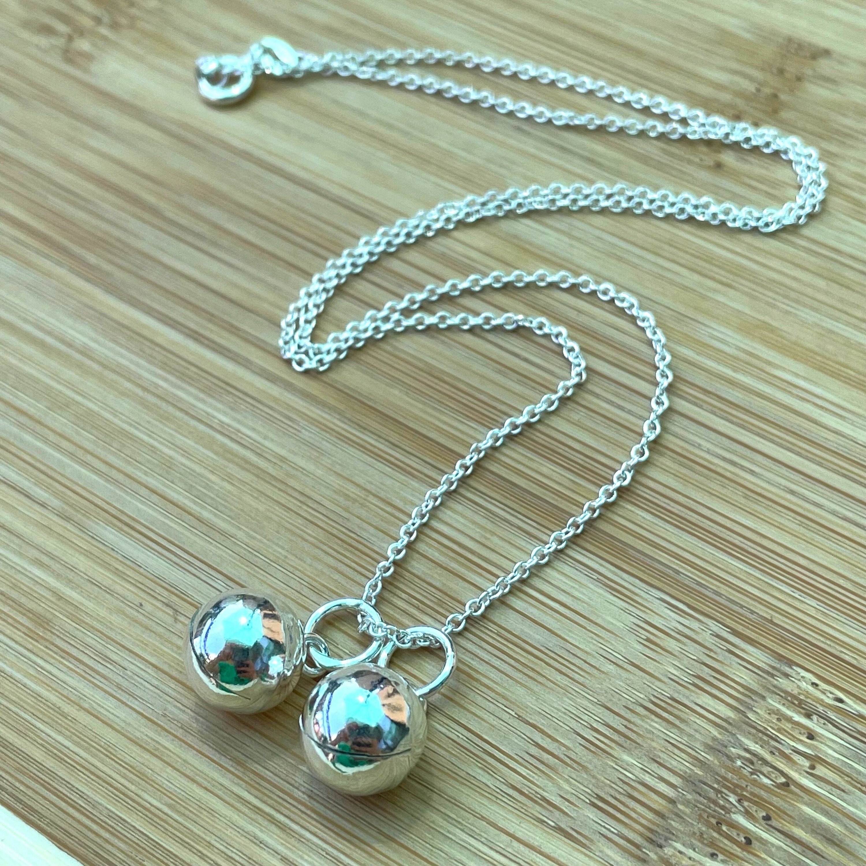 【VINTAGE HOLLYWOOD】[925 Silver] Breeze Bell Necklace VINTAGE Silver 925 Double Bell Necklace/Pendant | eBay