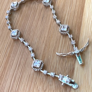 Simulated Diamond Bracelet, Princess Cut Tennis Bracelet, Sterling Silver Tennis Bracelet for Women, CZ Tennis Bracelet, Bridal Bracelet