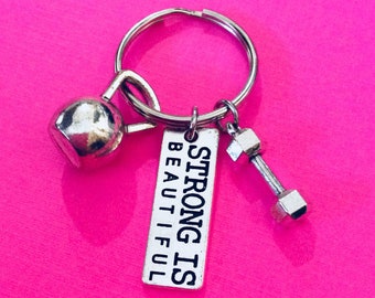 Llavero "La fuerza es belleza", Llavero de culturismo, Llavero de levantamiento de pesas, Llavero de fitness, Llavero de mancuerna, Llavero de pesa rusa