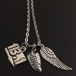 Half Marathon Motivation! - Fitness, Exercise, Weight Loss, 13.1, Running, Race, Marathon, Wings Jewelry - Necklace or Keychain