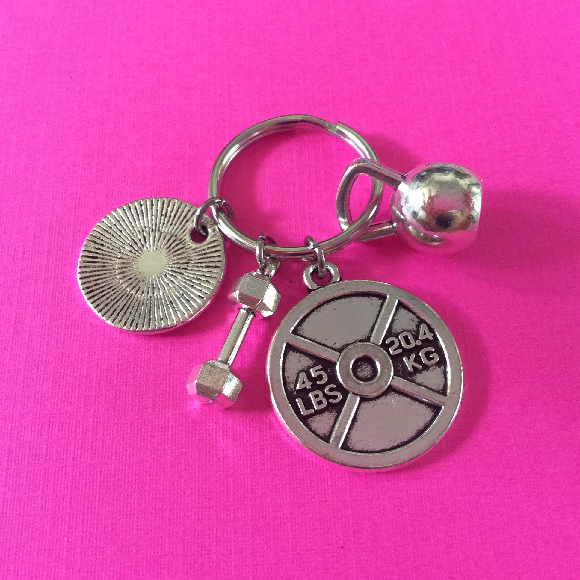 NEVER GIVE UP Keychain, Bodybuilding Keychain, Weight Lifting Keychain ...