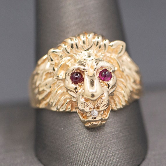 SOLD--Vintage Diamond and Ruby Lion Ring 14k c. 1940 – Bavier Brook Antique  Jewelry