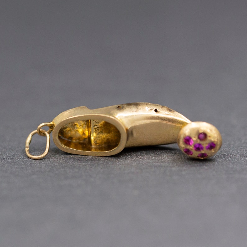 Vintage Turkish Shoe Sabah Slipper Nalins Charm in 18k Yellow Gold with Rubies