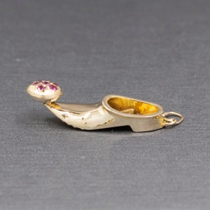 Vintage turkisk sko Sabah toffel Nalins berlock i 18k gult guld med rubiner