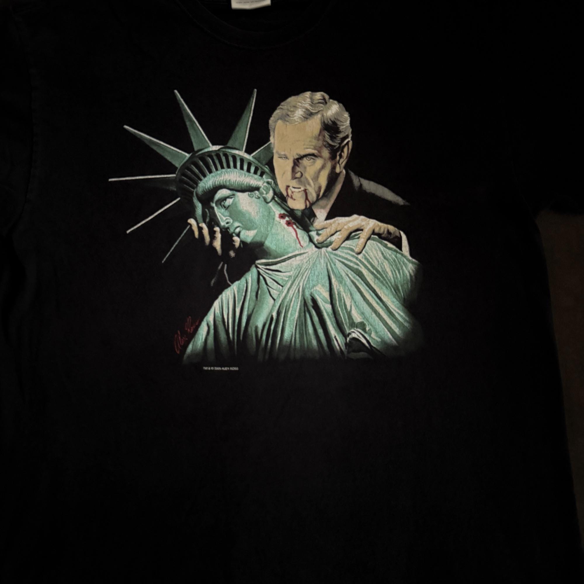 Vintage Alex Ross George Bush Statue of Liberty Graphic T-shirt