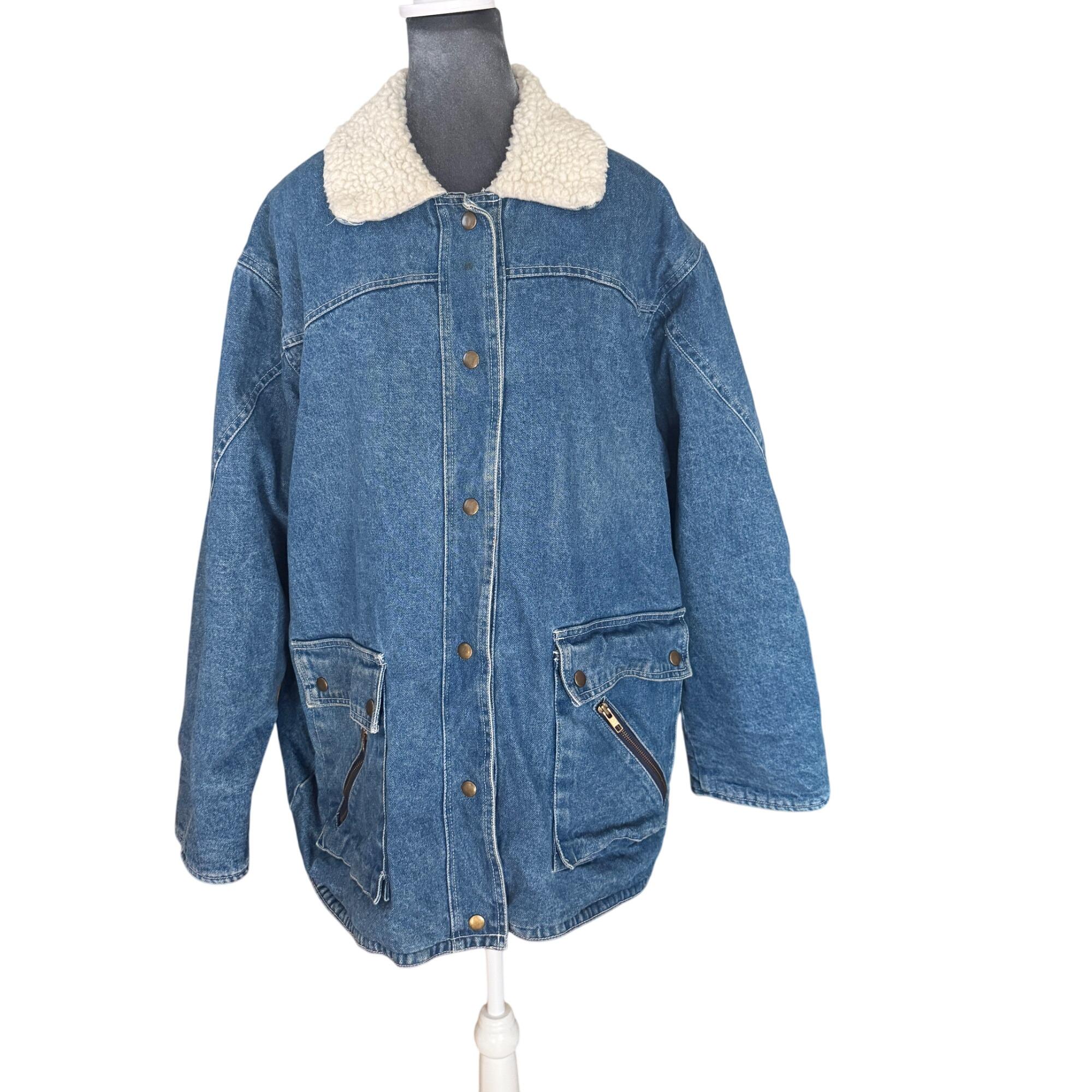 Dani Colby Vintage Blue Denim Jacket With Sherpa Collar Snap