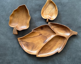 Monkey Pod Wood Leaf-Shaped Serving Tray Set Of 3