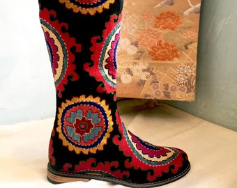 Embroidered Tall Riding Boots Size 40 (US 10) Silk Petit Point Uzbekistan Folk Art Needlepoint Ethnic Tribal Paisley Floral