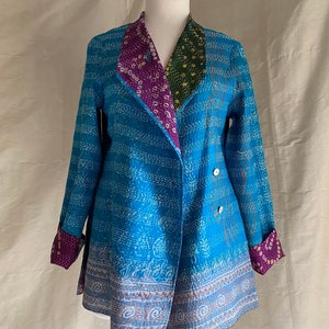 Silk Kantha Stitched Jacket S/M Reversible Repurposed Silk Sari textile Ethnic Art Jacket One of a Kind