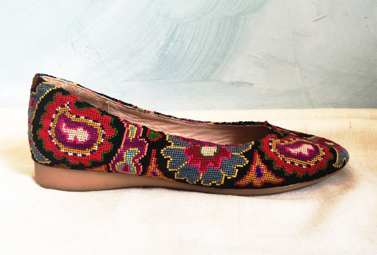 embroidered ballet flats- size 38 (us 7.5) silk petit point uzbekistan boho festival rounded toe slip on needlepoint paisley flo