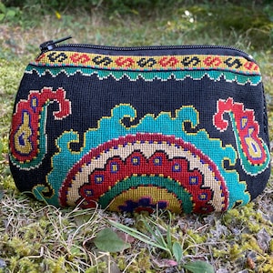 Kupplung Make-up Geldbörse Veranstalter Seide Petit Point bestickte Handtasche Zip-Spitze Veranstalter Suzani Usbekistan Volkskunst Ethnic
