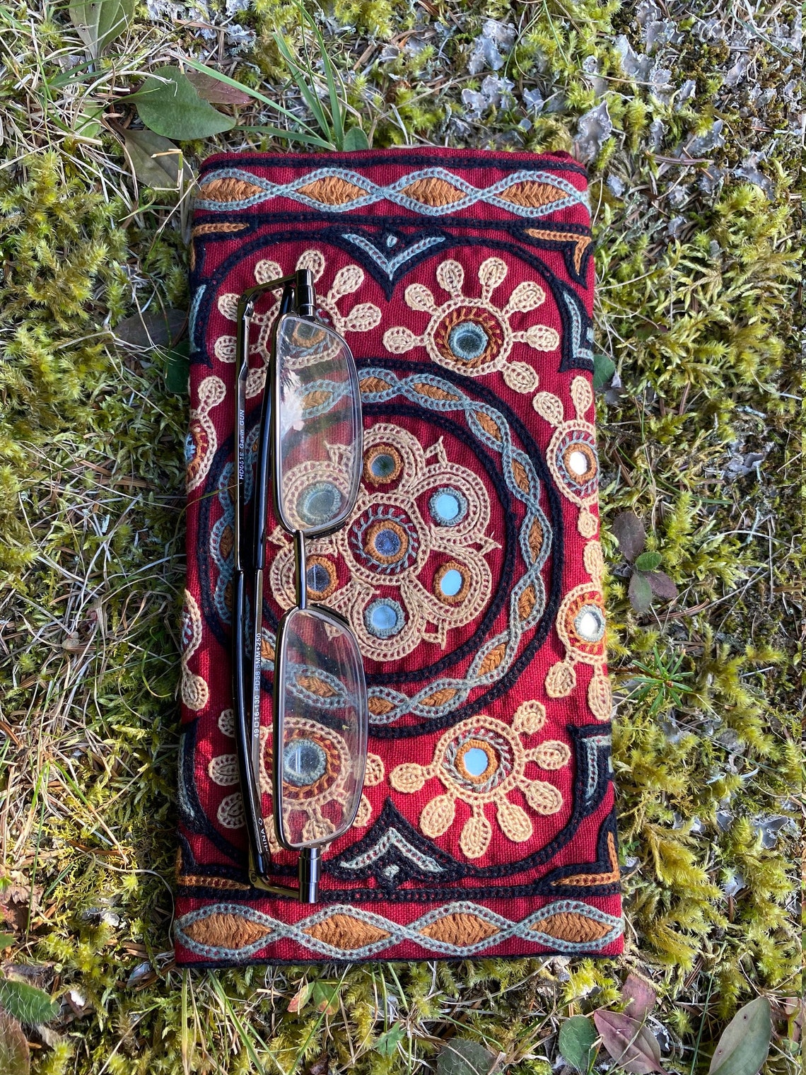 Hand Embroidered Flat Cellphone Case Eyeglass Case Handbag Etsy