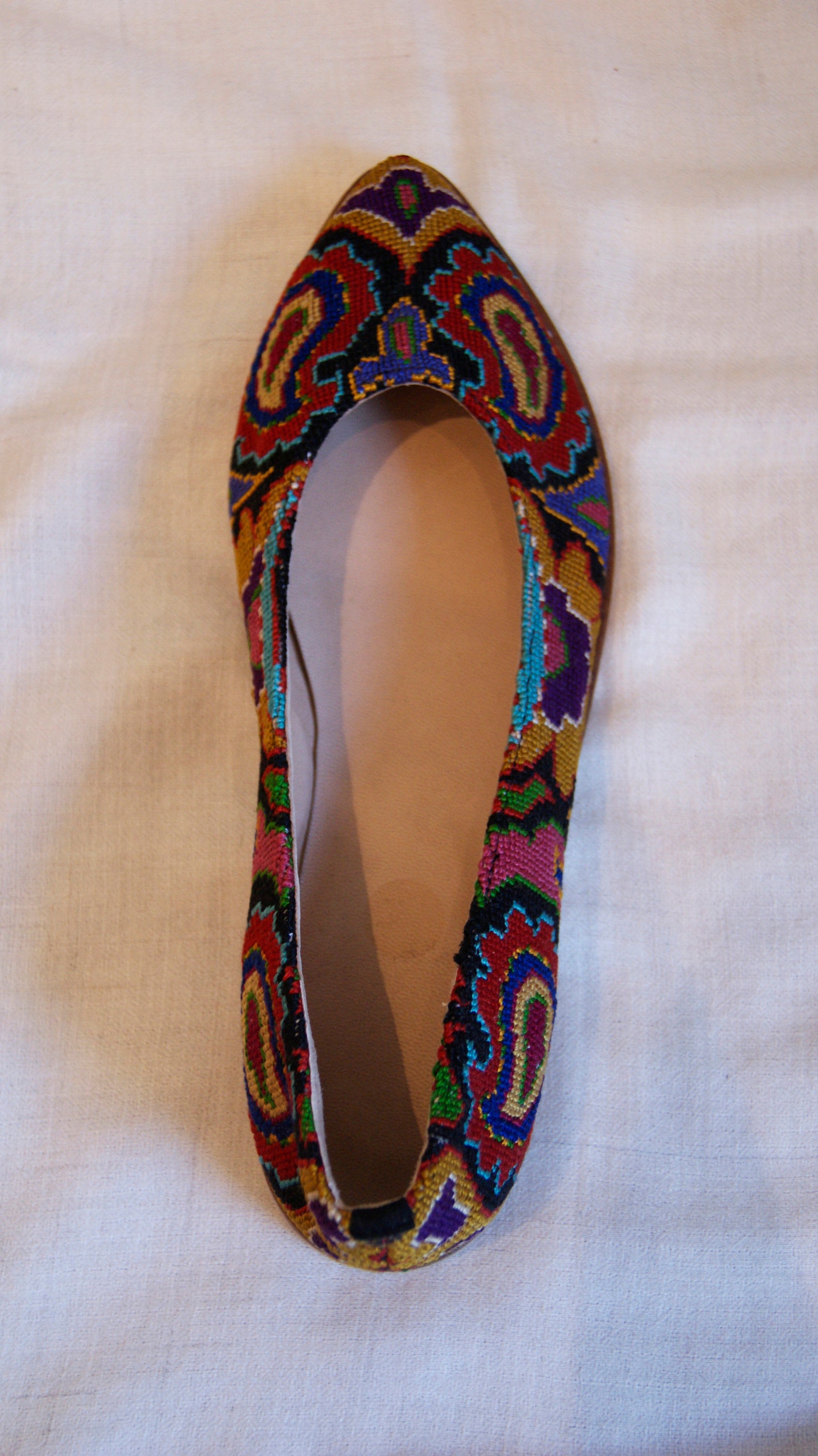 embroidered ballet flats- size 40 (us 9.5) silk petit point uzbekistan boho festival needlepoint ethnic tribal folk suzani flora