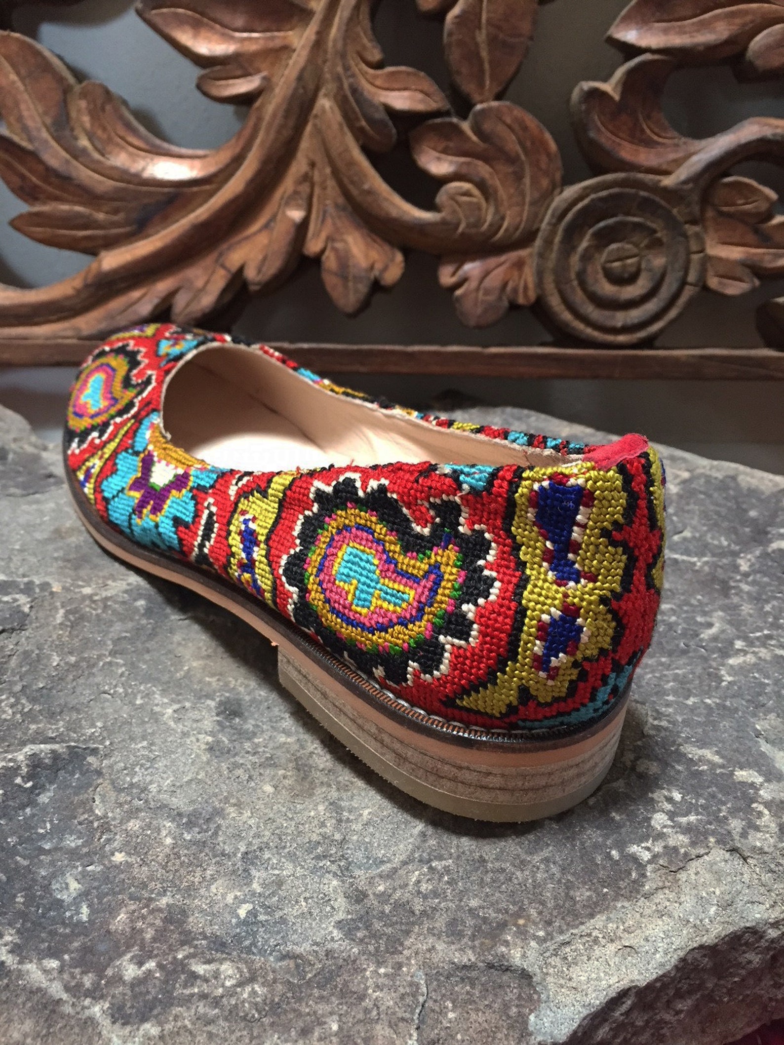 embroidered ballet flats- size 39 (us 8.5) silk petit point needlepoint tribal suzani uzbekistan ethnic boho festival rounded to