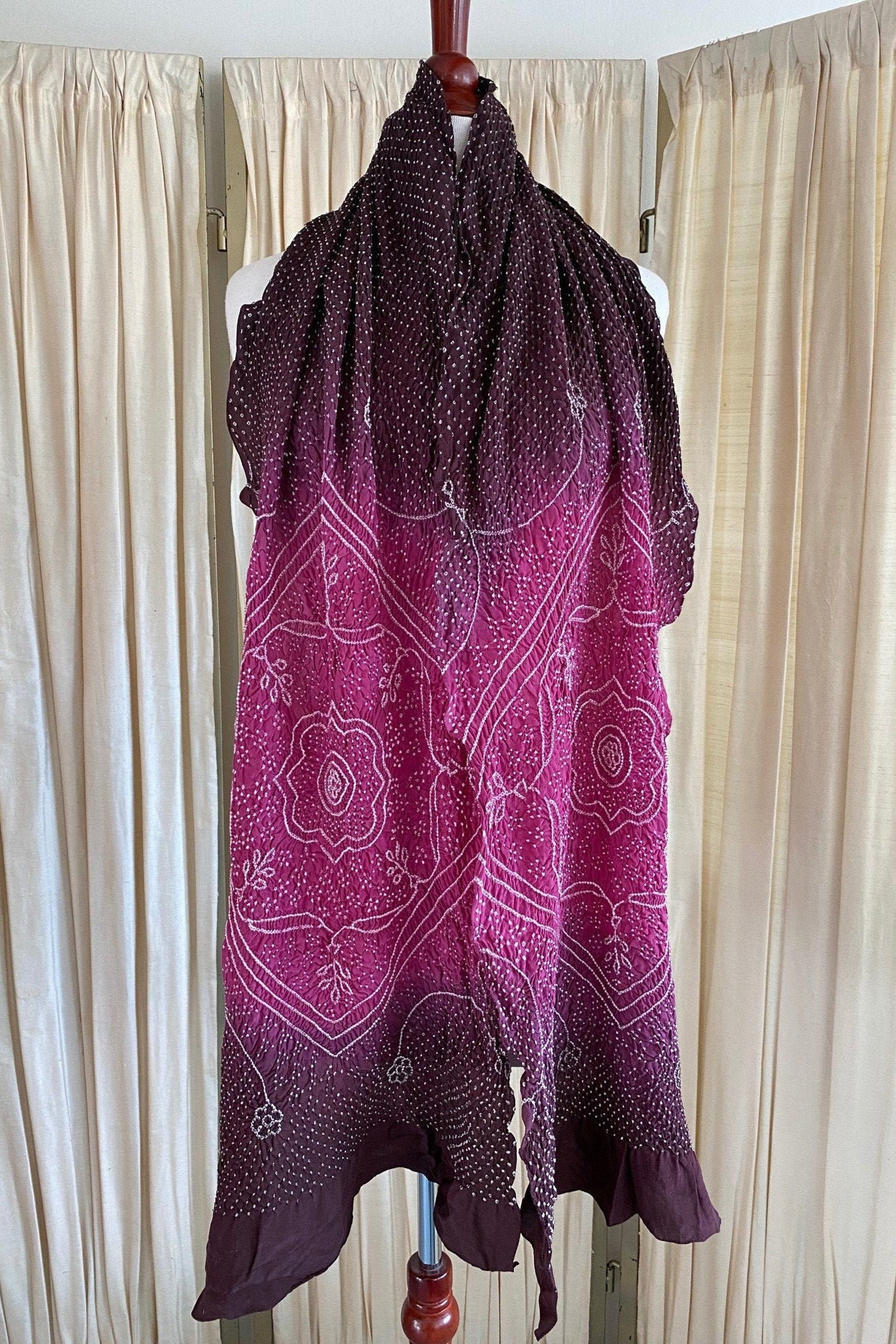 Bandhani Silk Scarf Tie and Dye Pink Burgundy Vegetable Dyed | Etsy