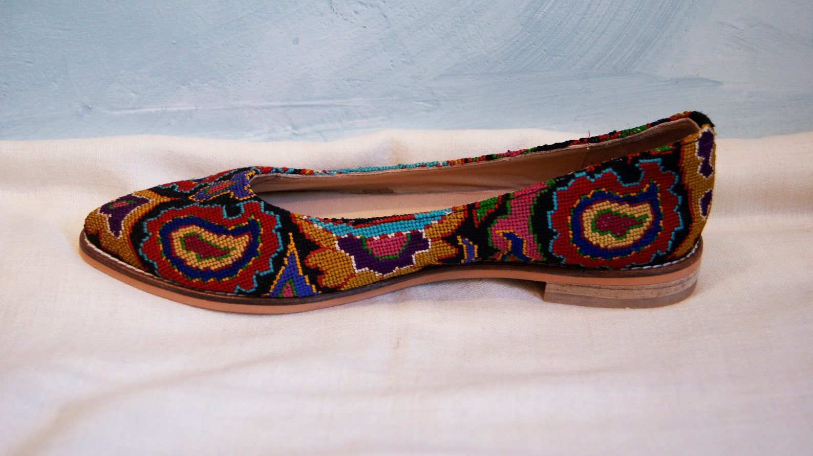 embroidered ballet flats- size 40 (us 9.5) silk petit point uzbekistan boho festival needlepoint ethnic tribal folk suzani flora