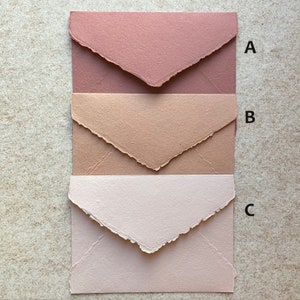 Très jolie enveloppe fait main en papier rose, de grande qualité, pour un faire-part, une invitation, un cadeau, une lettre personnalisée image 2