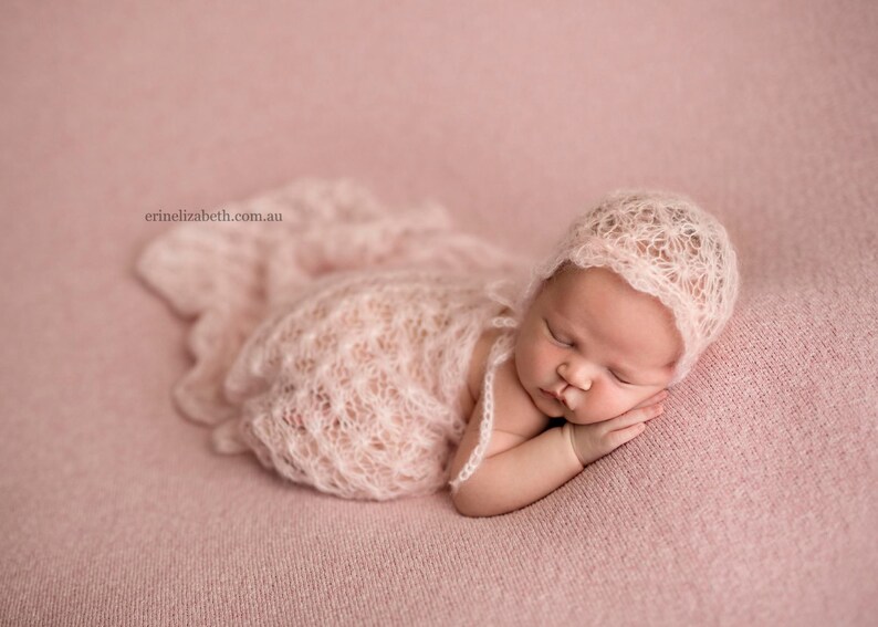daisy wrap /& retro bonnet set