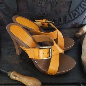 Women&#39;s clogs in wood and vegetable leather Mario Doni, handmade leather clogs Made in Italy, high heel women&#39;s clogs, summer clogs
