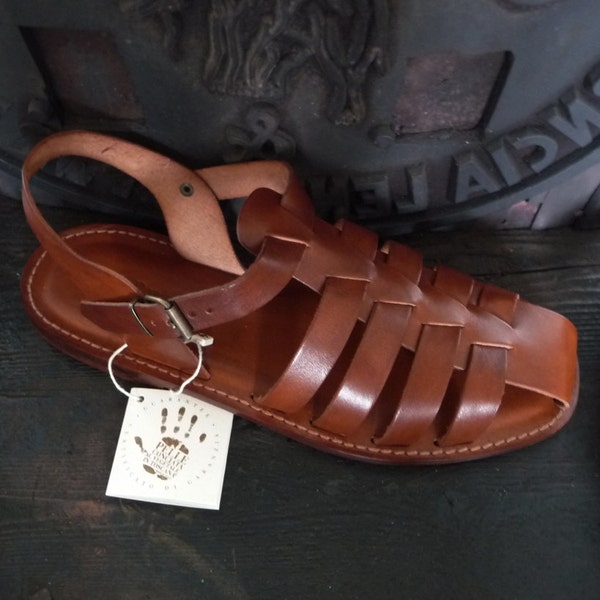 Men handmade sandals in Vegetable tanned Leather Mario Doni, Man Sandal in leather hand made, customized, made in Italy Fisherman Sandals