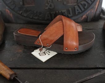 Zuecos de hombre en madera y cuero genuino Mario Doni, Zuecos de cuero de verano, Zuecos de hombre cómodos, Zuecos de playa de madera, Zuecos de hombre