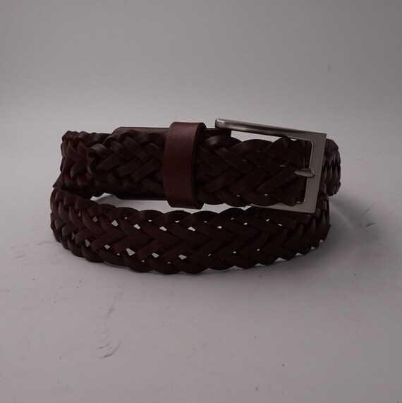 Classic Hand-woven Leather Belt - Brown Braided Leather Belt  display picture 2