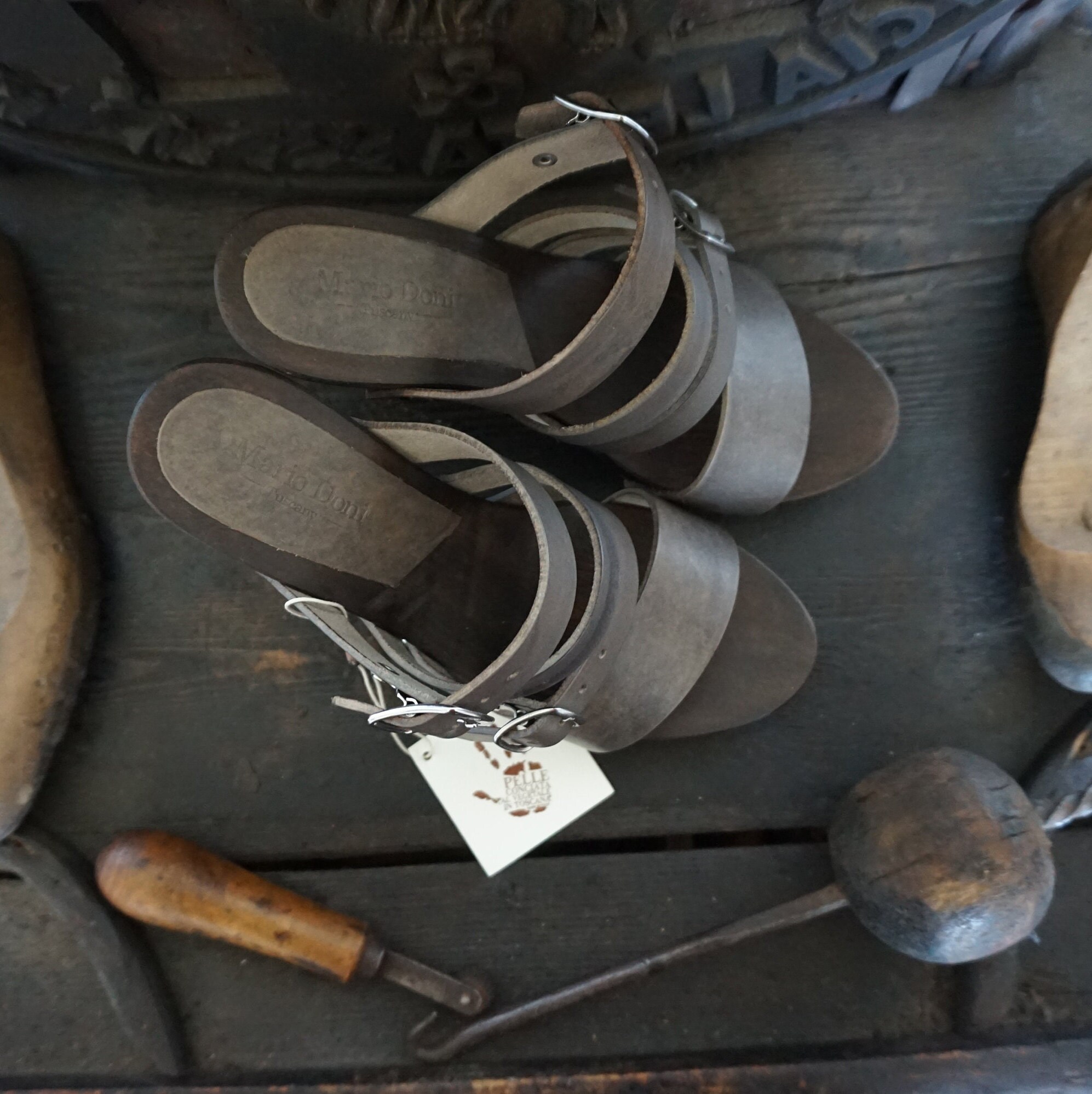 Honey vegetable tanned leather online women's phoebe clog sandals