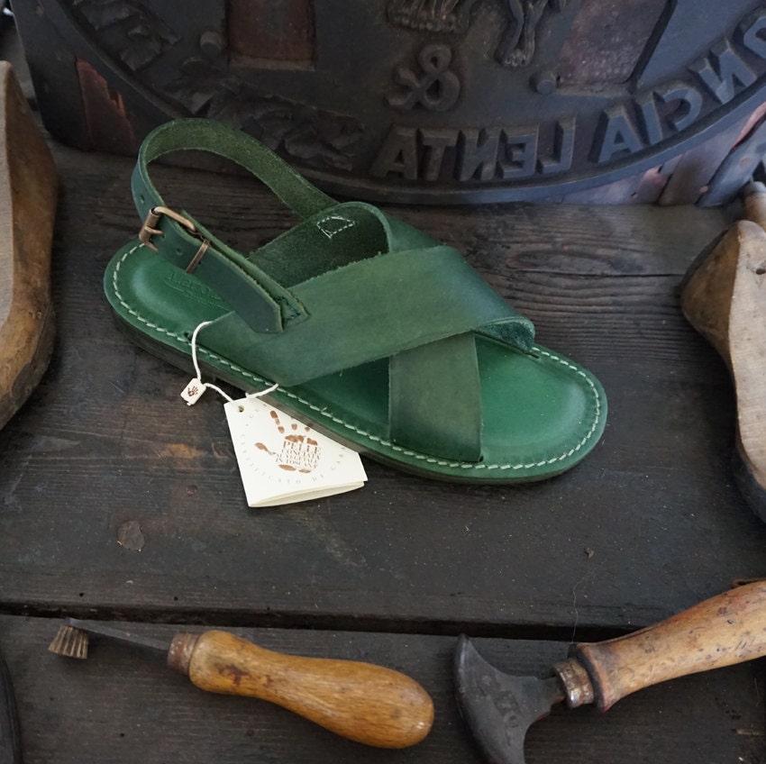 Franciscan women sandals in vegetable tanned leather