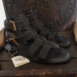 Men&#39;s gladiator sandals Mario Doni, men&#39;s sandals in flexible leather and genuine leather, men&#39;s thong sandals, gift for him, roman sandals