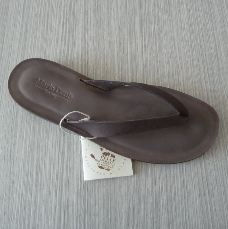 leather flipflop