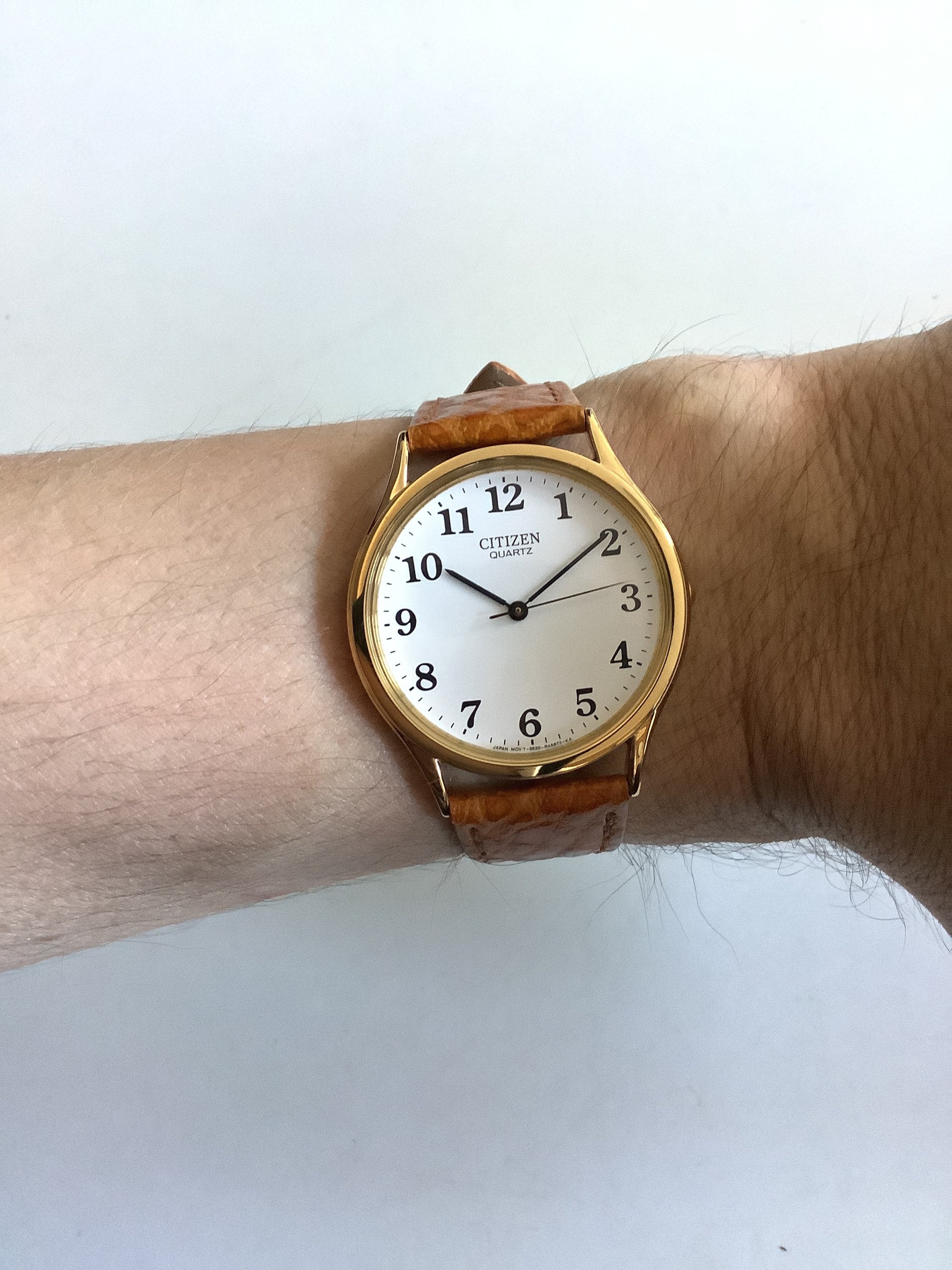 Vintage Citizen analog round dial watch near mint condition Etsy