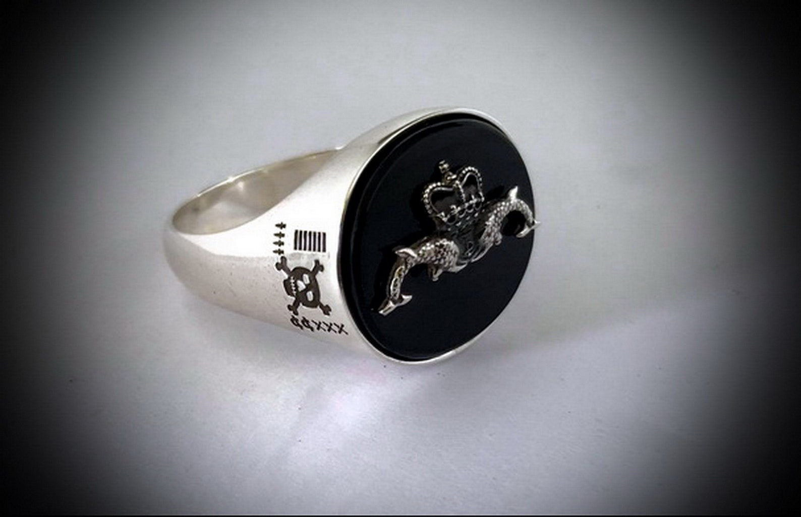 submariner ring
