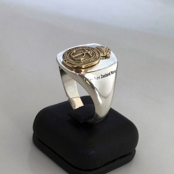 Royal New Zealand Navy 9 Cart Gold Emblem Ring Etsy Canada