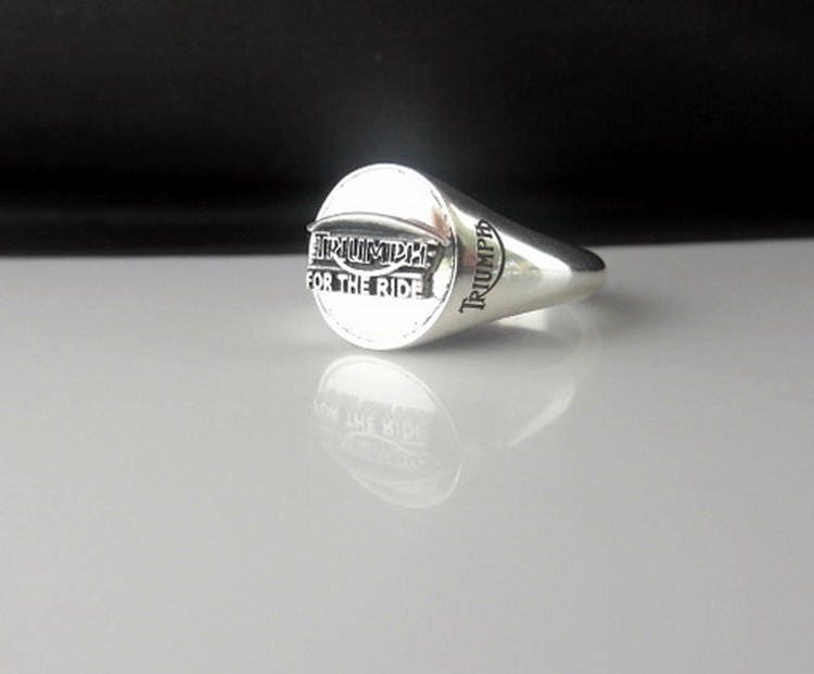 トライアンフ スターリングシルバー オーダーメイド ピンキーリング