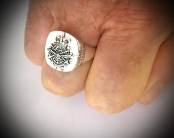 Bague emblème militaire en argent oxydé des anciens combattants du Canada