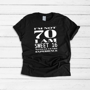Funny Queen Sweet 16th Birthday T-Shirt Gift For Girls Funny Queen Sweet 16th Birthday T-Shirt Gift For Girls