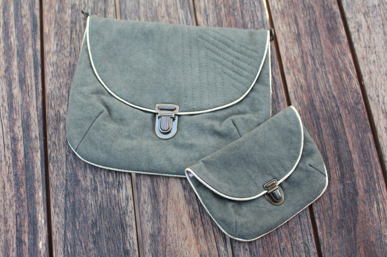 Khaki vegetable dye wallet
