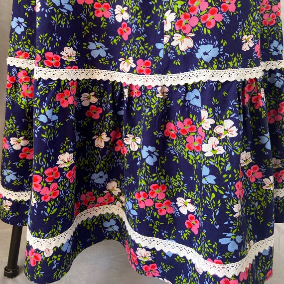 Vintage 70s floral navy blue prairie folk peasant… - image 4