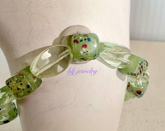 Green Sprinkles 7" Glass Beaded Bracelet with Millefiori beads