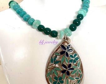 Flower Teal Teardrop Pendant 19" Necklace with teal ombre glass beads