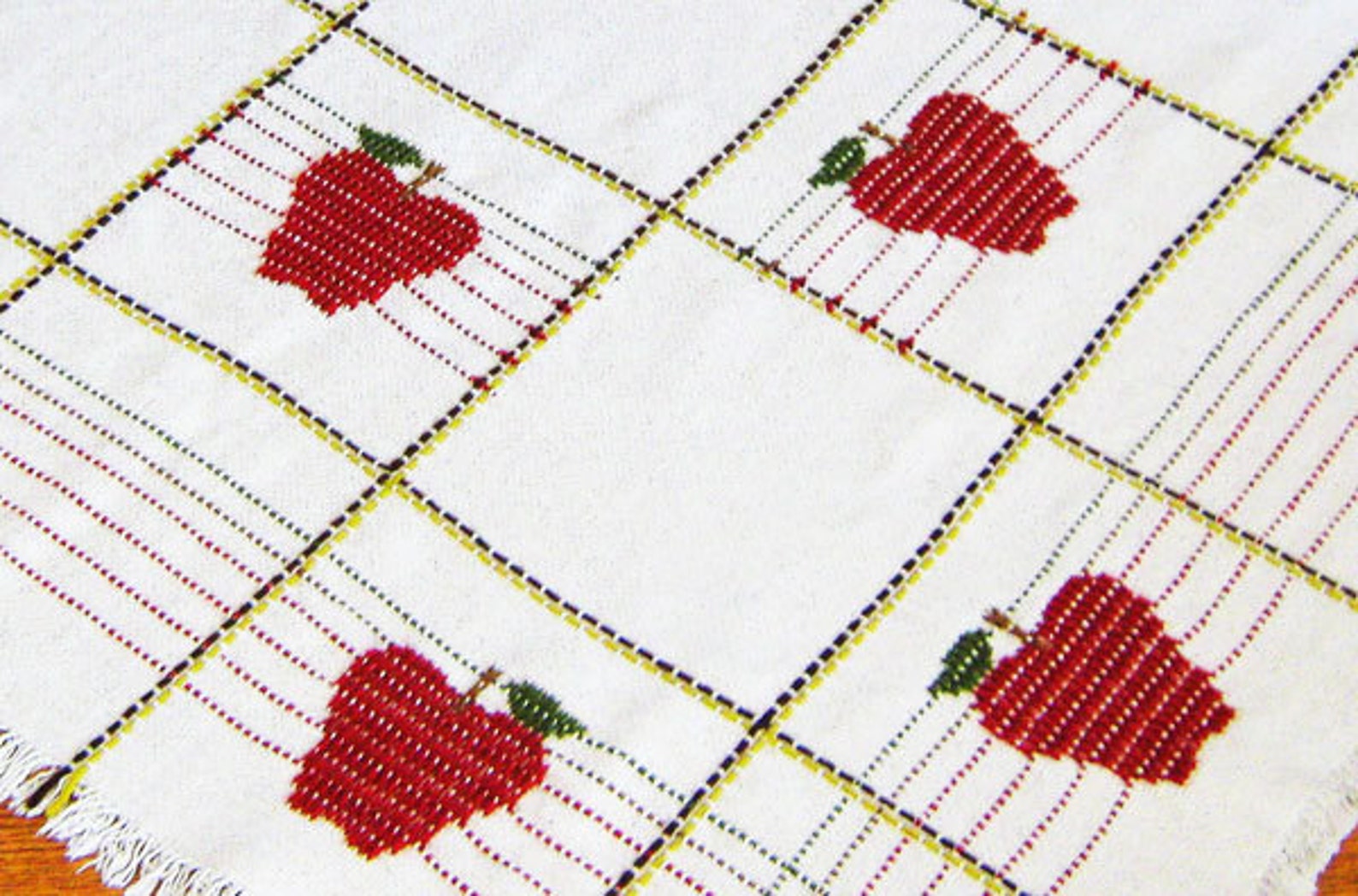 Apple Swedish Weave Digital Pattern - Etsy
