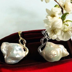 Baroque Pearl Swan Necklace: 14K Gold Plated Bridal Jewelry