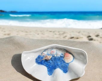 Seashell Candle: Beach Wedding Favor, Nautical Home Decor