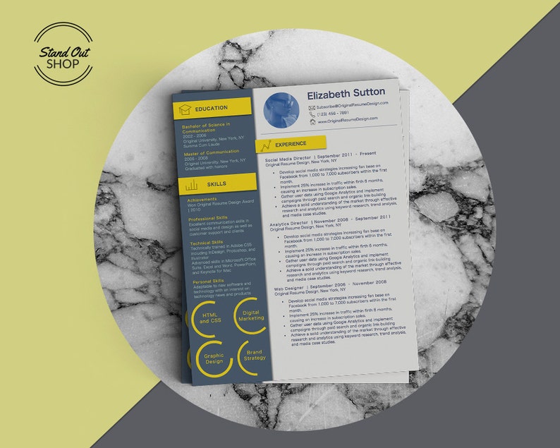 Peut inclure: Un mod&egrave;le de CV professionnel pr&eacute;sentant une mise en page &agrave; deux colonnes avec une barre lat&eacute;rale bleu fonc&eacute; et une section principale blanche. Le design inclut des accents jaunes, un espace photo circulaire et des sections d&eacute;di&eacute;es.