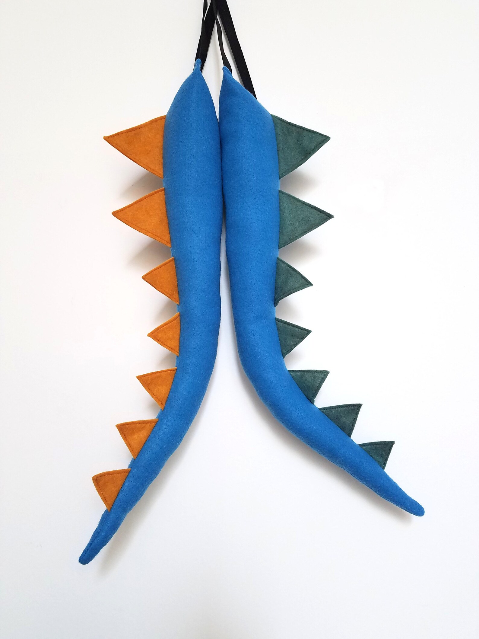 t rex tail