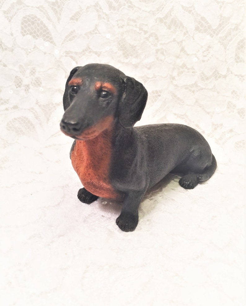 SO NICE *Mint Condition* NEW TWO DACHSHUND DOG FIGURINE